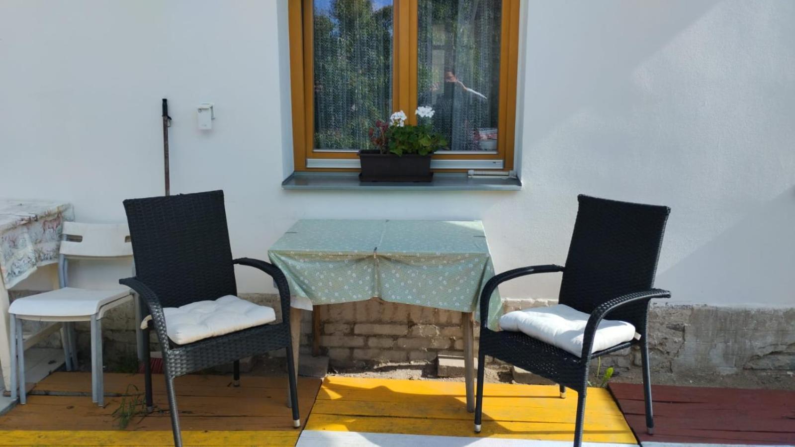 Podkroví s koupelnou Svinarov Exteriér fotografie